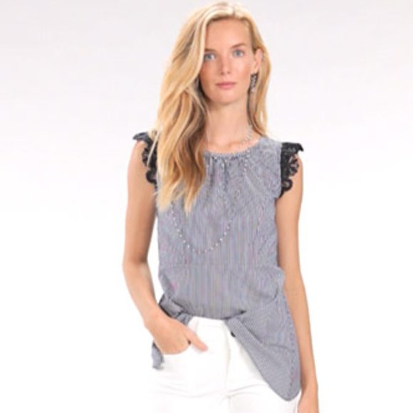 CAbi 5727 Lace Flutter Top Small EUC - Picture 9 of 9